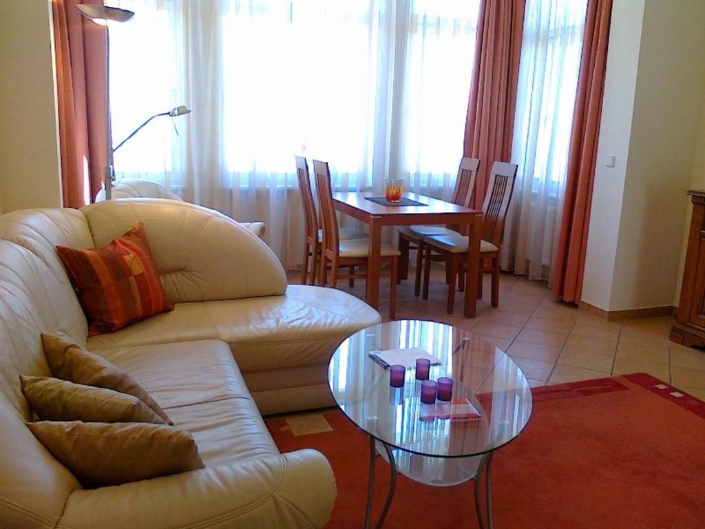 Villa Jasmin - Ferienwohnung 7 Херингсдорф Екстериор снимка
